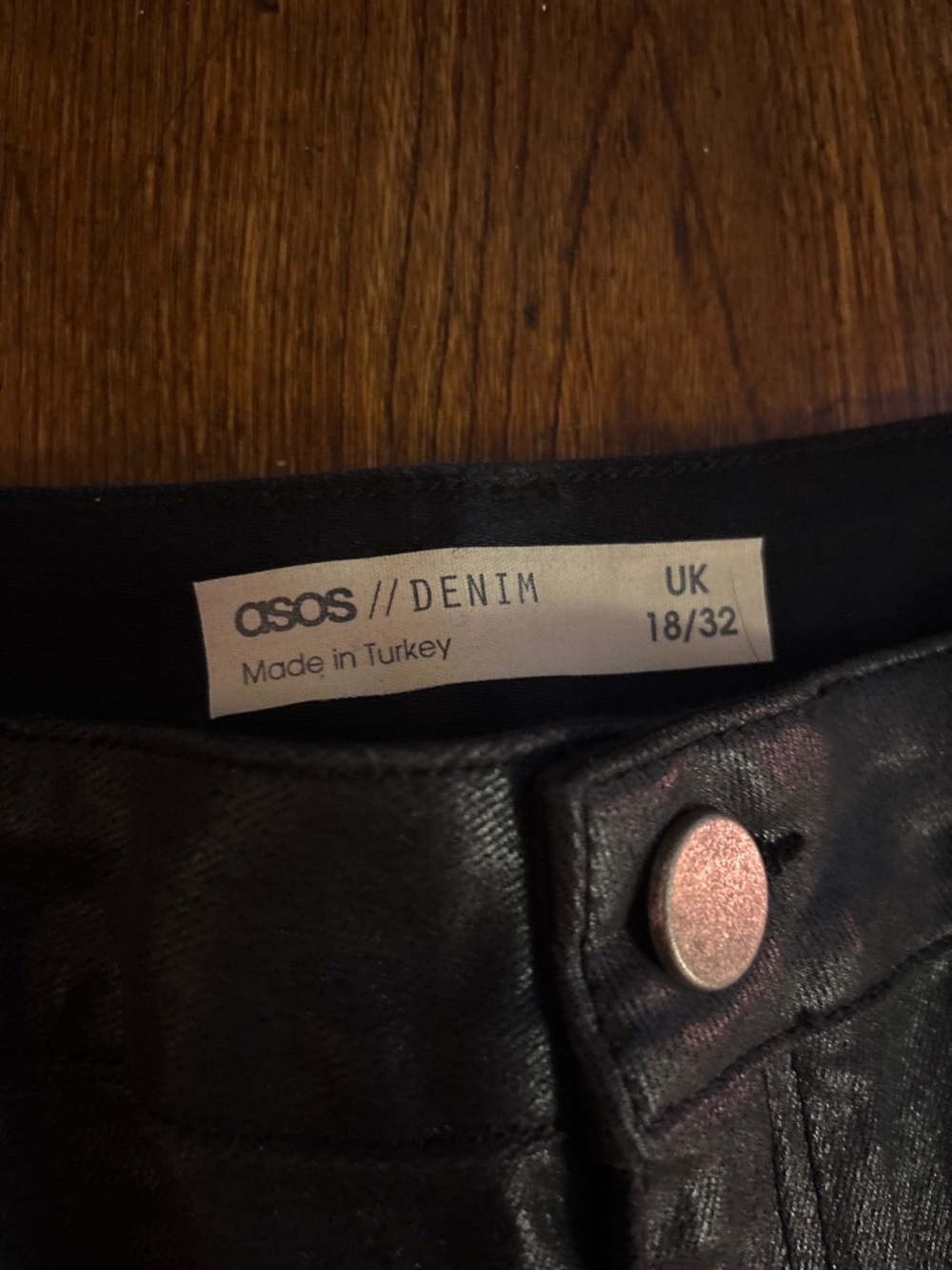 NWT ASOS curve coated black denim skinny jeans UK 18/ US 14, 32 waist - Picture 2 of 2